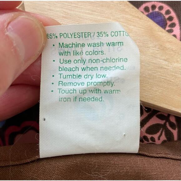 Girl Scouts Size S Plus Brown Vest with Patches and Pins 2002 - Picture 9 of 9